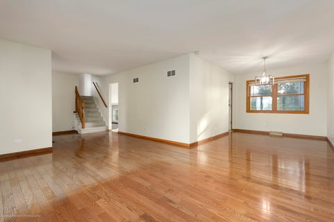 Tiny photo for 163 S Circle Avenue, Bloomingdale, IL 60108 (MLS # 12787707)