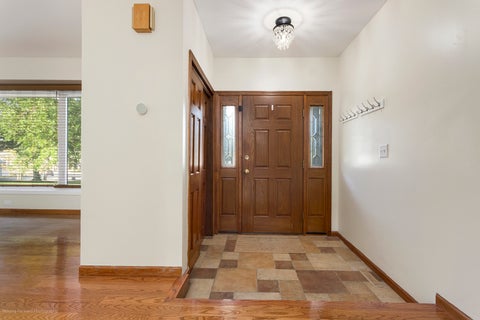 Tiny photo for 163 S Circle Avenue, Bloomingdale, IL 60108 (MLS # 12787707)