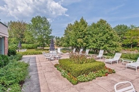 Tiny photo for 5020 Arbor Lane #203, Northfield, IL 60093 (MLS # 12501495)