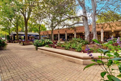 Tiny photo for 5555 S Everett Avenue #C14, Chicago, IL 60637 (MLS # 12521600)