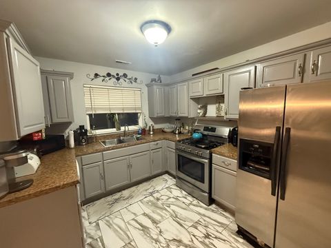 Tiny photo for 713 Saybrook Court, Romeoville, IL 60446 (MLS # 12479385)