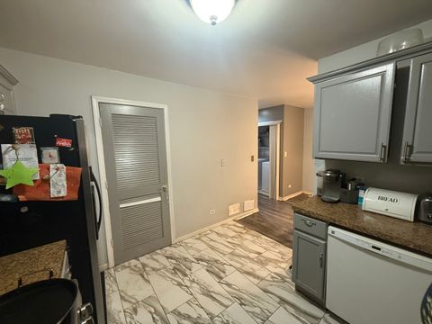 Tiny photo for 713 Saybrook Court, Romeoville, IL 60446 (MLS # 12479385)
