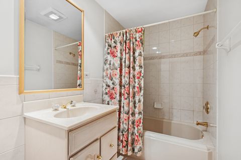 Tiny photo for 104 E Elm Street, Wheaton, IL 60189 (MLS # 12472625)