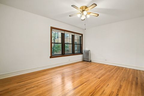 Tiny photo for 5459 S Ingleside Avenue #2S, Chicago, IL 60615 (MLS # 12493370)