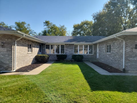 Tiny photo for 17297 George Brennan Highway, Tinley Park, IL 60477 (MLS # 12792613)