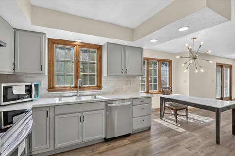Tiny photo for 1585 Marshfield Drive, Rockford, IL 61107 (MLS # 12682839)
