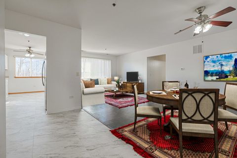 Tiny photo for 881 N Swift Road #206, Addison, IL 60101 (MLS # 12616259)