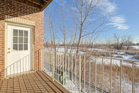 Tiny photo for 881 N Swift Road #206, Addison, IL 60101 (MLS # 12616259)