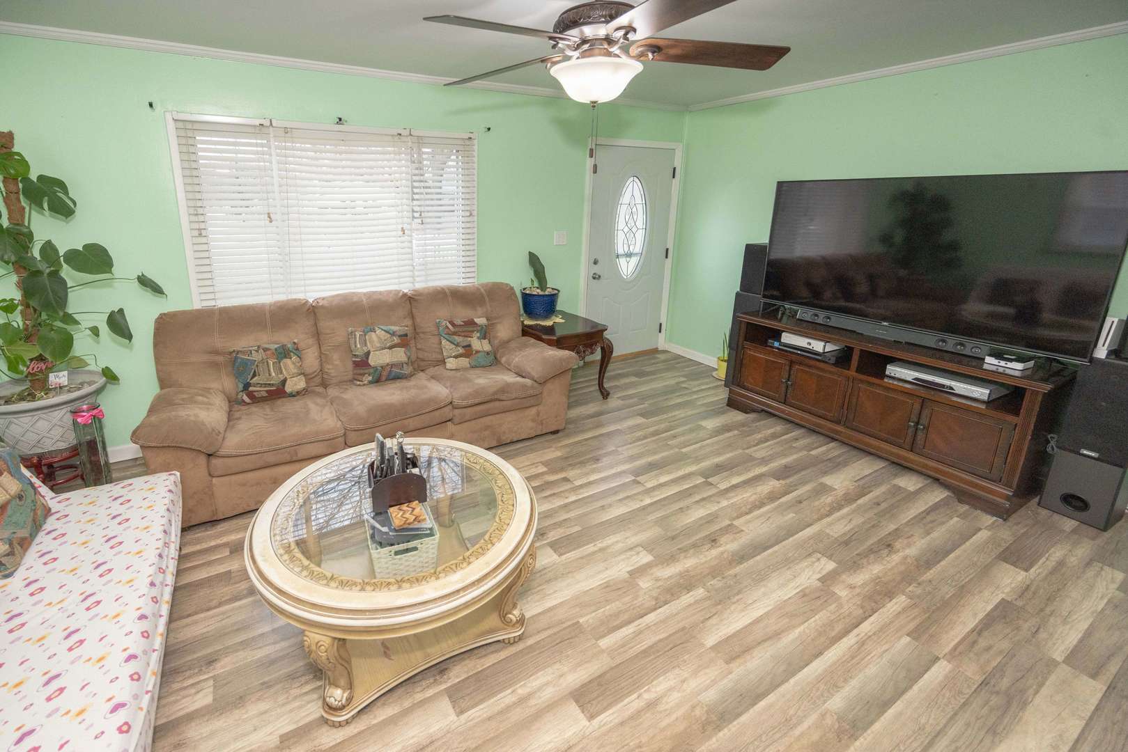 320 S Raynor Avenue