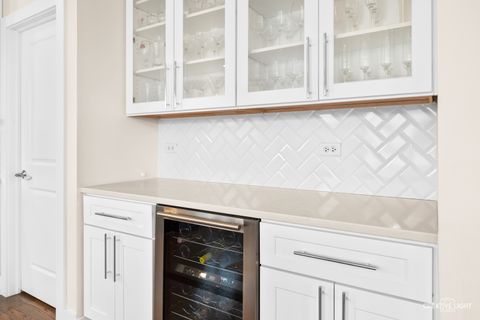 Tiny photo for 15911 Crimson Drive, Lockport, IL 60441 (MLS # 12578804)