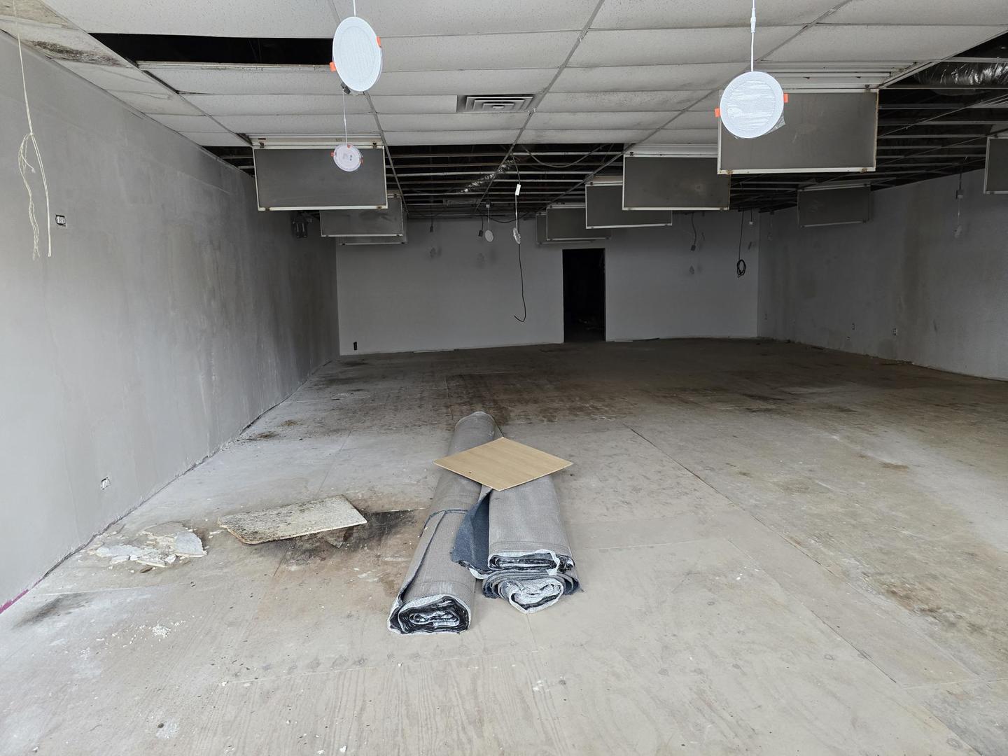 2840 N Laramie Avenue