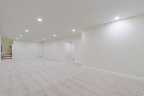 Tiny photo for 43 Yukon Circle, Bloomington, IL 61705 (MLS # 12624549)