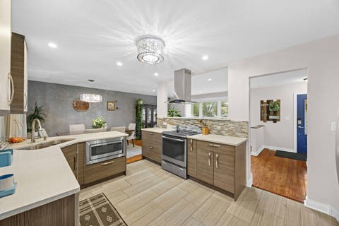 Tiny photo for 791 THOMPSON Boulevard, Buffalo Grove, IL 60089 (MLS # 12670648)