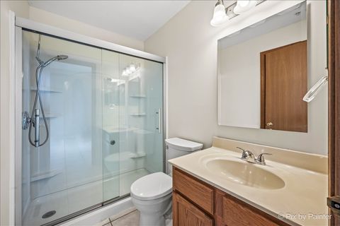 Tiny photo for 327 Gazebo Lane, Lombard, IL 60148 (MLS # 12649646)