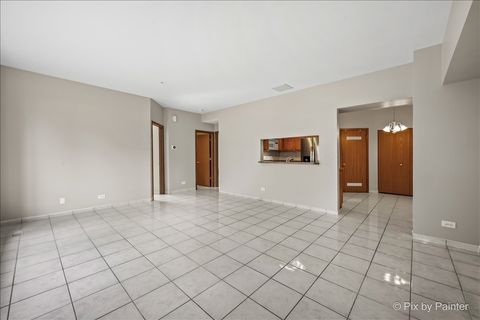 Tiny photo for 327 Gazebo Lane, Lombard, IL 60148 (MLS # 12649646)