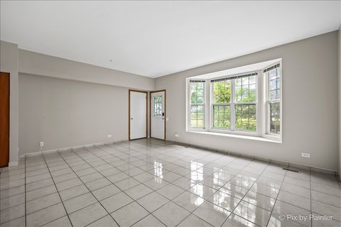 Tiny photo for 327 Gazebo Lane, Lombard, IL 60148 (MLS # 12649646)