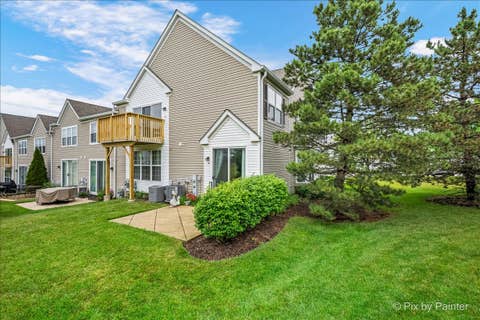Tiny photo for 327 Gazebo Lane, Lombard, IL 60148 (MLS # 12649646)