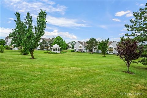 Tiny photo for 327 Gazebo Lane, Lombard, IL 60148 (MLS # 12649646)
