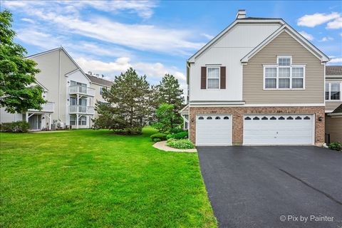 Tiny photo for 327 Gazebo Lane, Lombard, IL 60148 (MLS # 12649646)