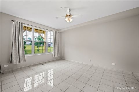 Tiny photo for 327 Gazebo Lane, Lombard, IL 60148 (MLS # 12649646)