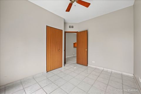 Tiny photo for 327 Gazebo Lane, Lombard, IL 60148 (MLS # 12649646)