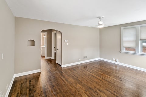 Tiny photo for 3916 Sunnyside Avenue, Brookfield, IL 60513 (MLS # 12753680)