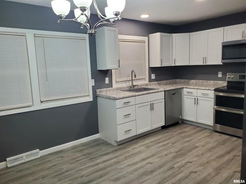 Tiny photo for 2211 WAVELAND Drive, Bettendorf, IA 52722 (MLS # 12668745)