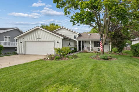 Photo of 1351 Reva Lane, Lake Holiday, IL 60548 (MLS # 12711279)