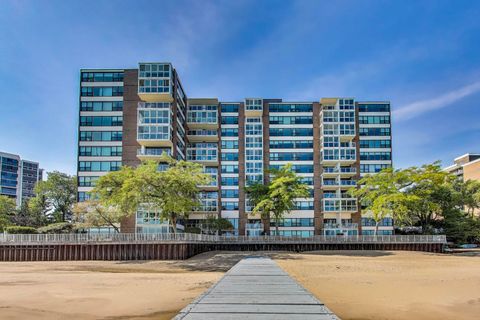 Tiny photo for 1616 Sheridan Road #9H, Wilmette, IL 60091 (MLS # 12468953)