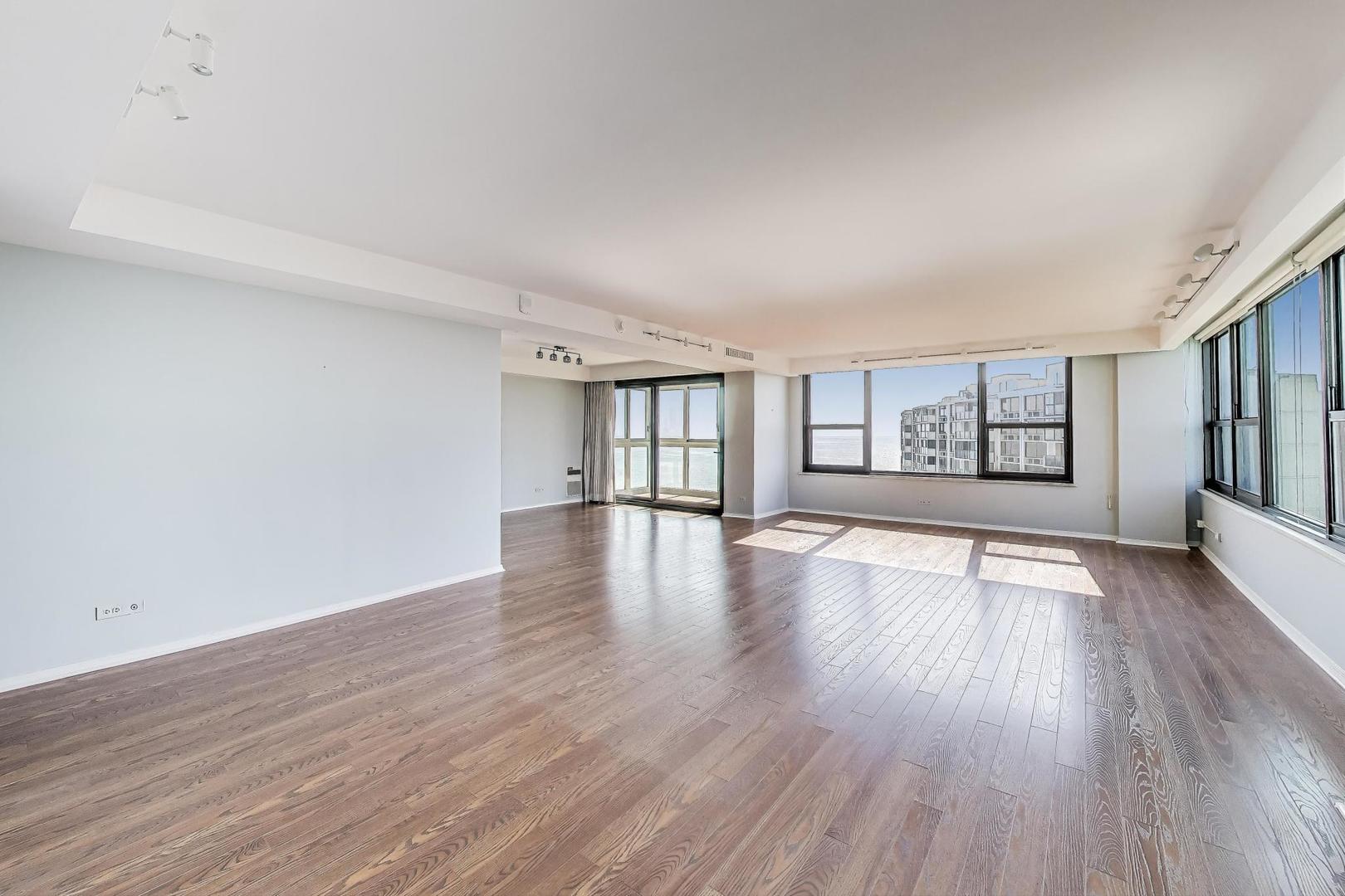 1616 Sheridan Road 9H