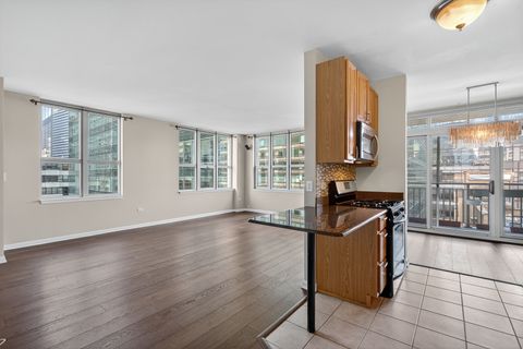 Tiny photo for 125 S Jefferson Street #1207, Chicago, IL 60661 (MLS # 12473512)