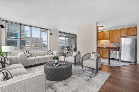 Tiny photo for 125 S Jefferson Street #1207, Chicago, IL 60661 (MLS # 12473512)