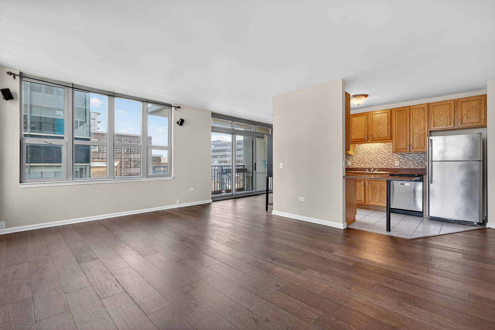 125 S Jefferson Street 1207