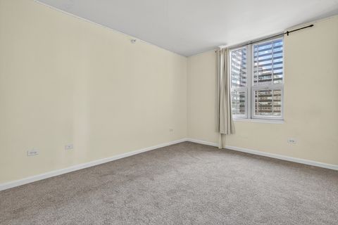 Tiny photo for 125 S Jefferson Street #1207, Chicago, IL 60661 (MLS # 12473512)