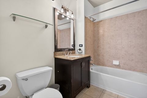 Tiny photo for 125 S Jefferson Street #1207, Chicago, IL 60661 (MLS # 12473512)