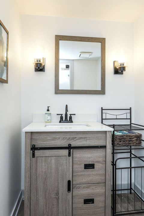 Tiny photo for 931 Shady Grove Lane, Buffalo Grove, IL 60089 (MLS # 12481121)