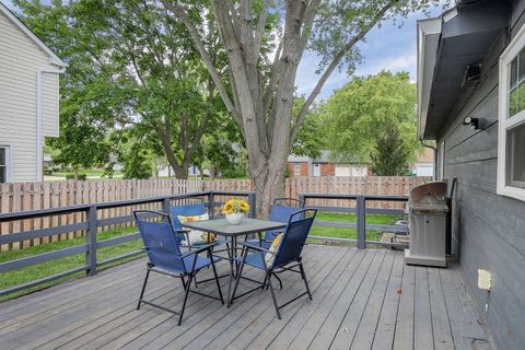 Tiny photo for 931 Shady Grove Lane, Buffalo Grove, IL 60089 (MLS # 12481121)