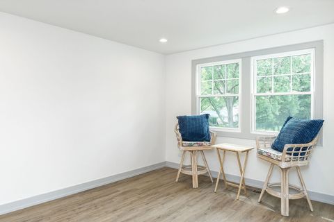 Tiny photo for 931 Shady Grove Lane, Buffalo Grove, IL 60089 (MLS # 12481121)