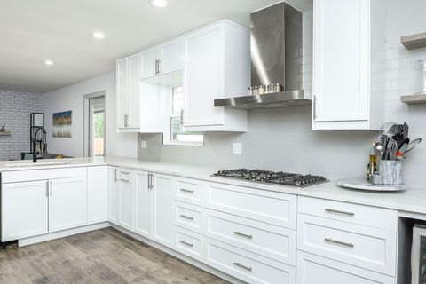 Tiny photo for 931 Shady Grove Lane, Buffalo Grove, IL 60089 (MLS # 12481121)