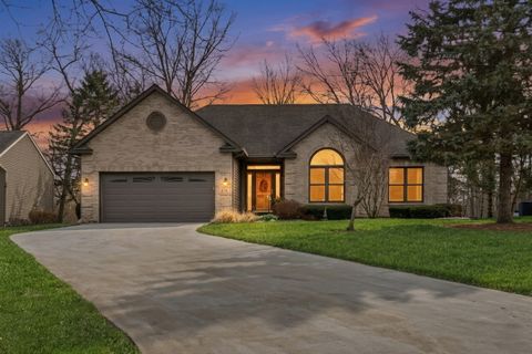 Tiny photo for 674 Wood Creek Drive, Antioch, IL 60002 (MLS # 12614427)