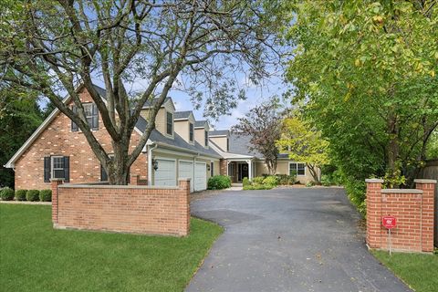 Photo of 898 Bridlegate Lane, Northfield, IL 60093 (MLS # 12593376)