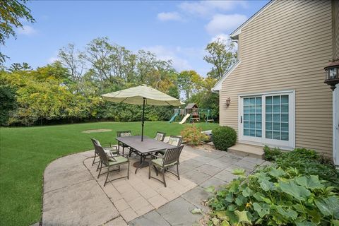 Tiny photo for 898 Bridlegate Lane, Northfield, IL 60093 (MLS # 12593376)