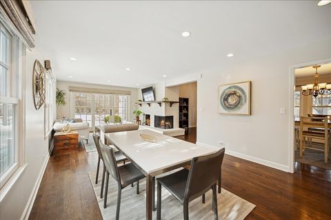 Tiny photo for 898 Bridlegate Lane, Northfield, IL 60093 (MLS # 12593376)