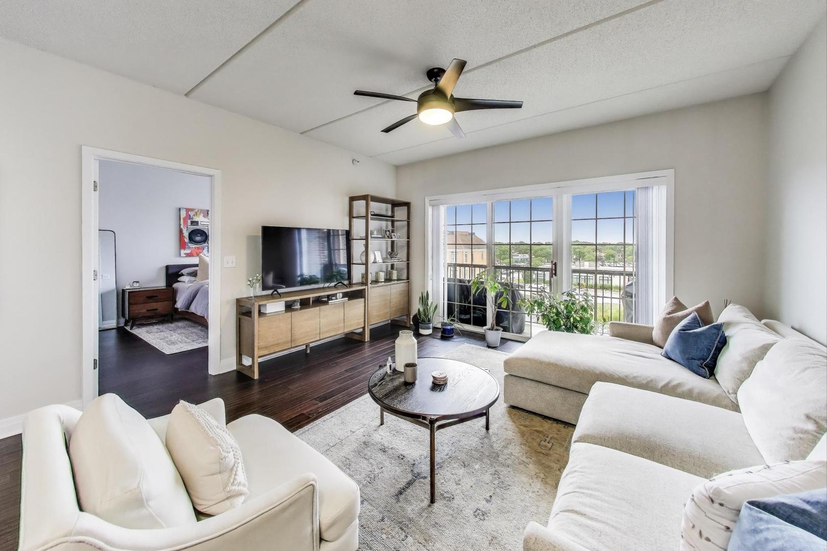 100 S Emerson Street 415