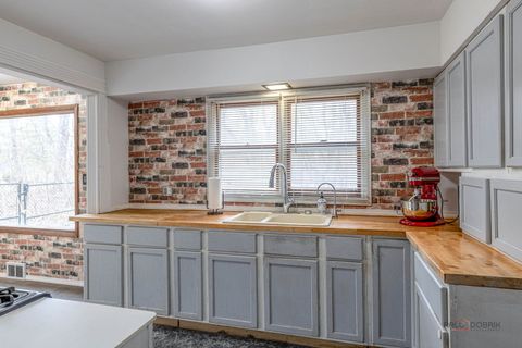 Tiny photo for 3203 S Bergman Drive, Holiday Hills, IL 60051 (MLS # 12567453)