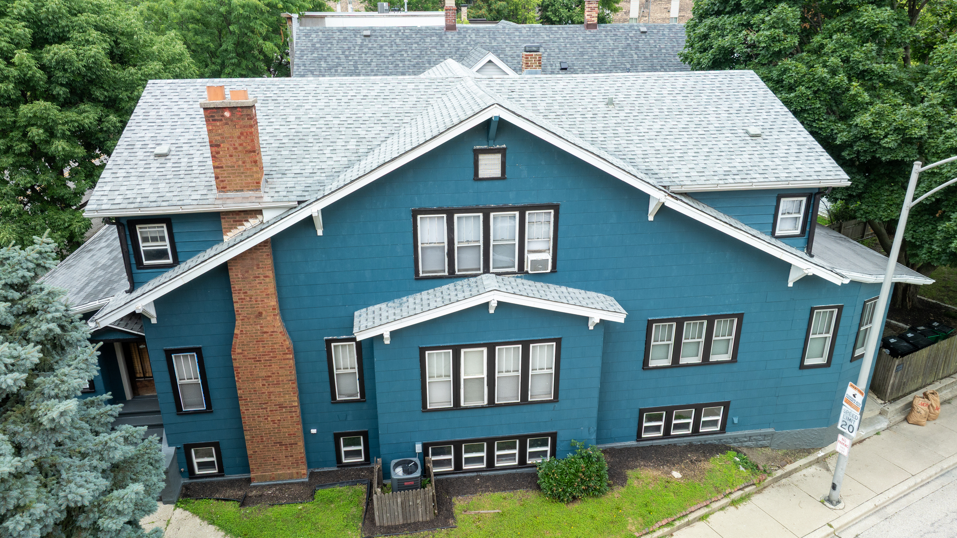244 Des Plaines Avenue