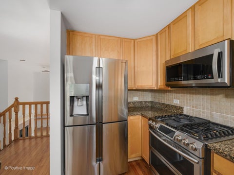 Tiny photo for 3643 W CORNELIA Avenue #B, Chicago, IL 60618 (MLS # 12714755)