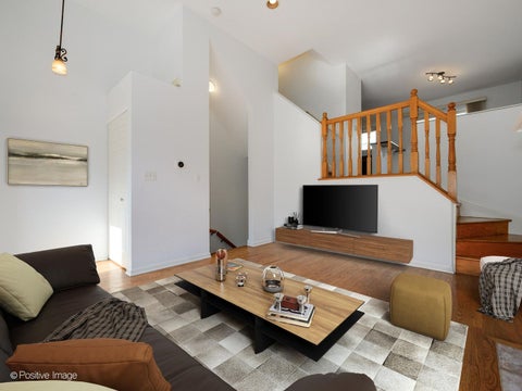 Tiny photo for 3643 W CORNELIA Avenue #B, Chicago, IL 60618 (MLS # 12714755)