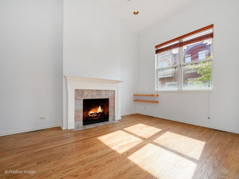 Tiny photo for 3643 W CORNELIA Avenue #B, Chicago, IL 60618 (MLS # 12714755)
