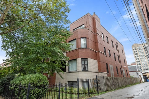 Tiny photo for 2020 W Pierce Avenue #8, Chicago, IL 60622 (MLS # 12754805)